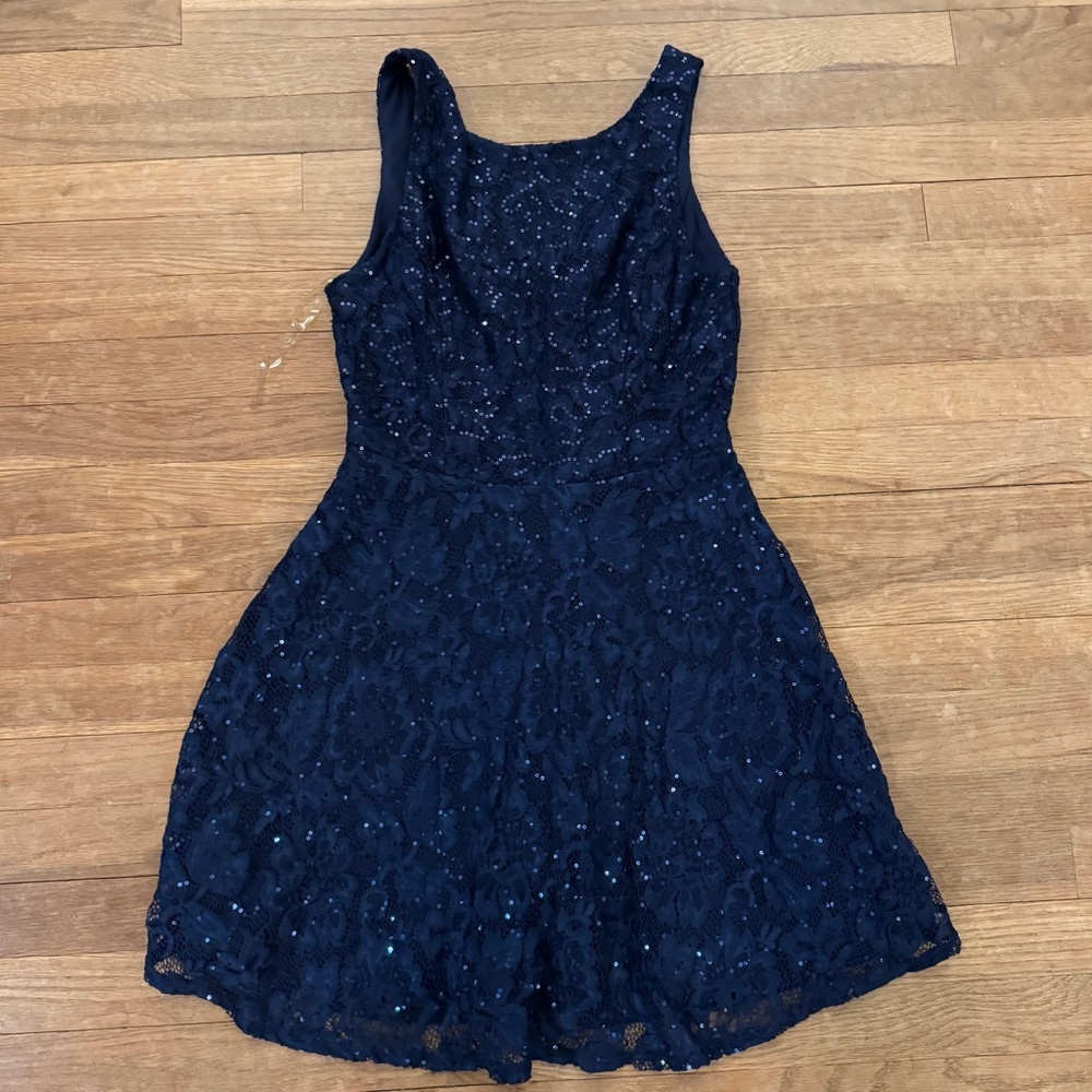 Speechless navy sleeveless crocheted sequin a-line mini dress junior's sz 9
 b48